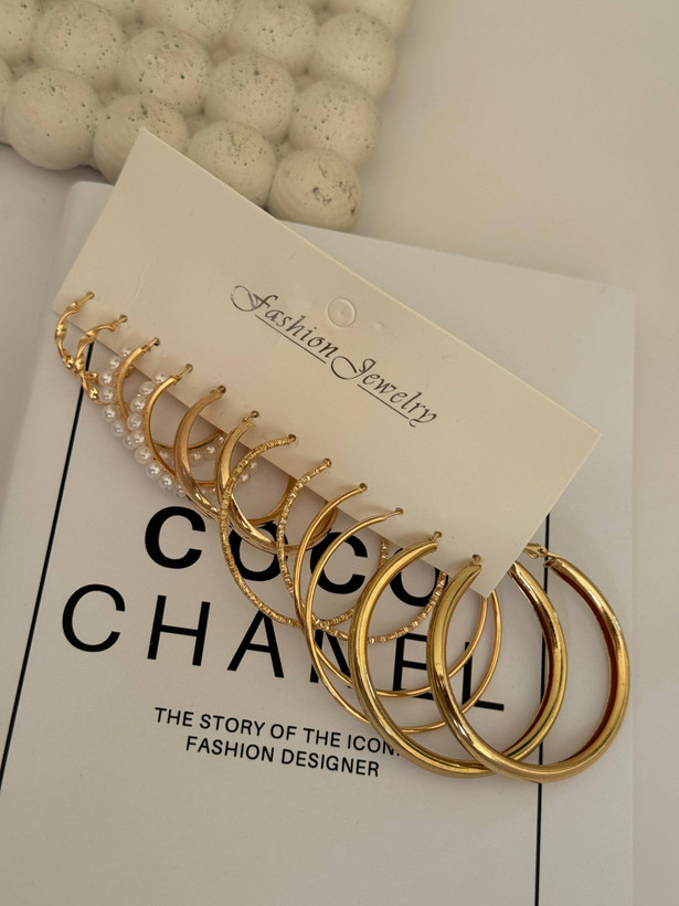 پک گوشواره طلایی