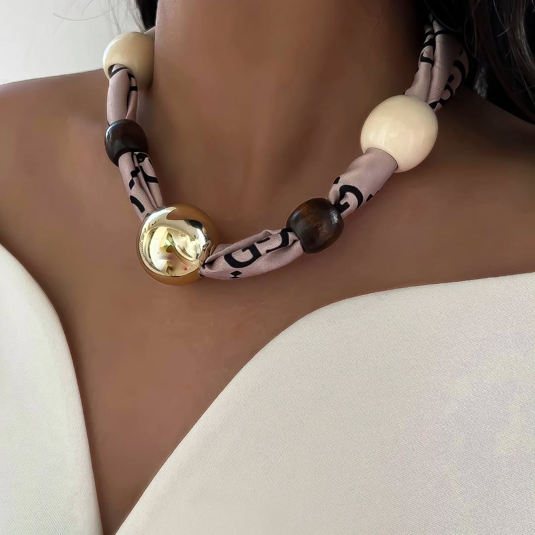 گردنبند پارچه ایی ترک